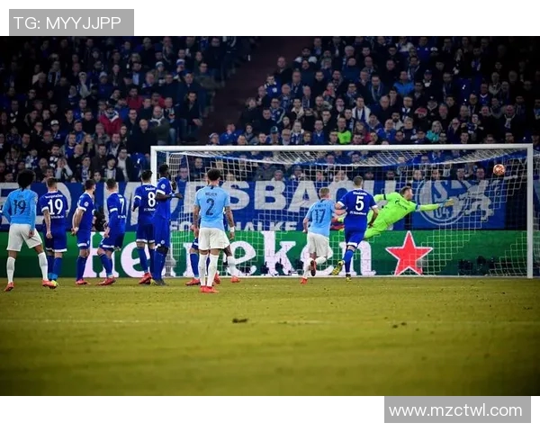 杭州足球队战术解析与欧冠足球的深度对比与启示